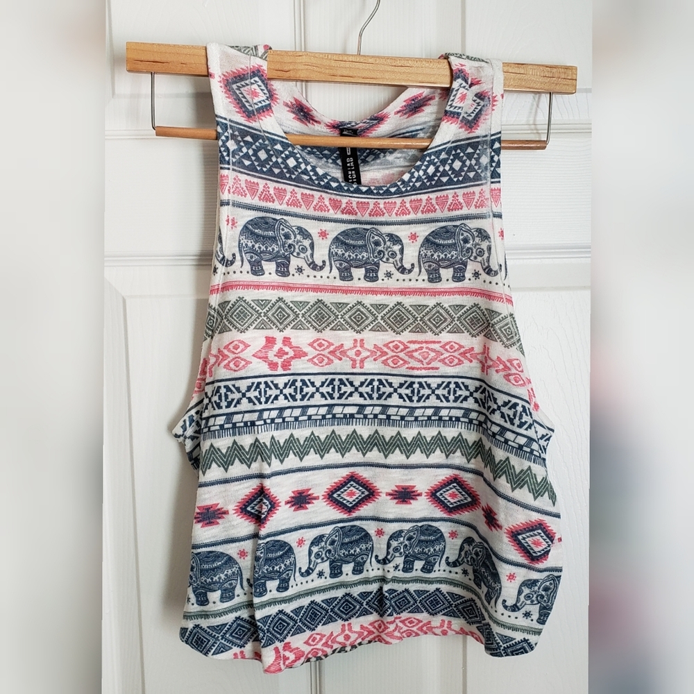 Design Lab Elephant Print Top